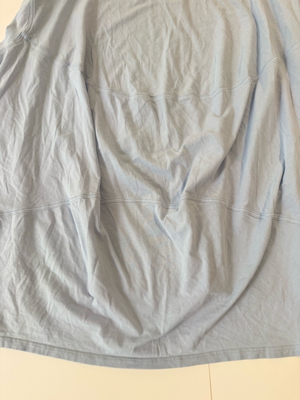 Lululemon Back In Action Long Sleeve Size 4 Light Blue - Picture 10 of 10
